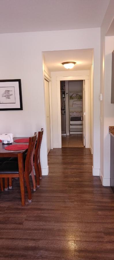 Winedownhere - Lic. 75806 Kelowna Luaran gambar